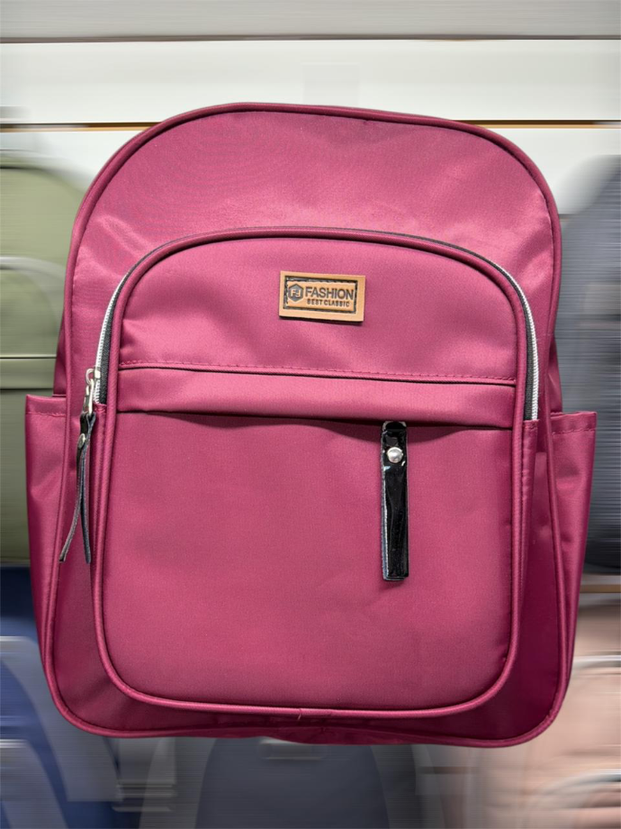 Mochila impermeable bolsillos bordo